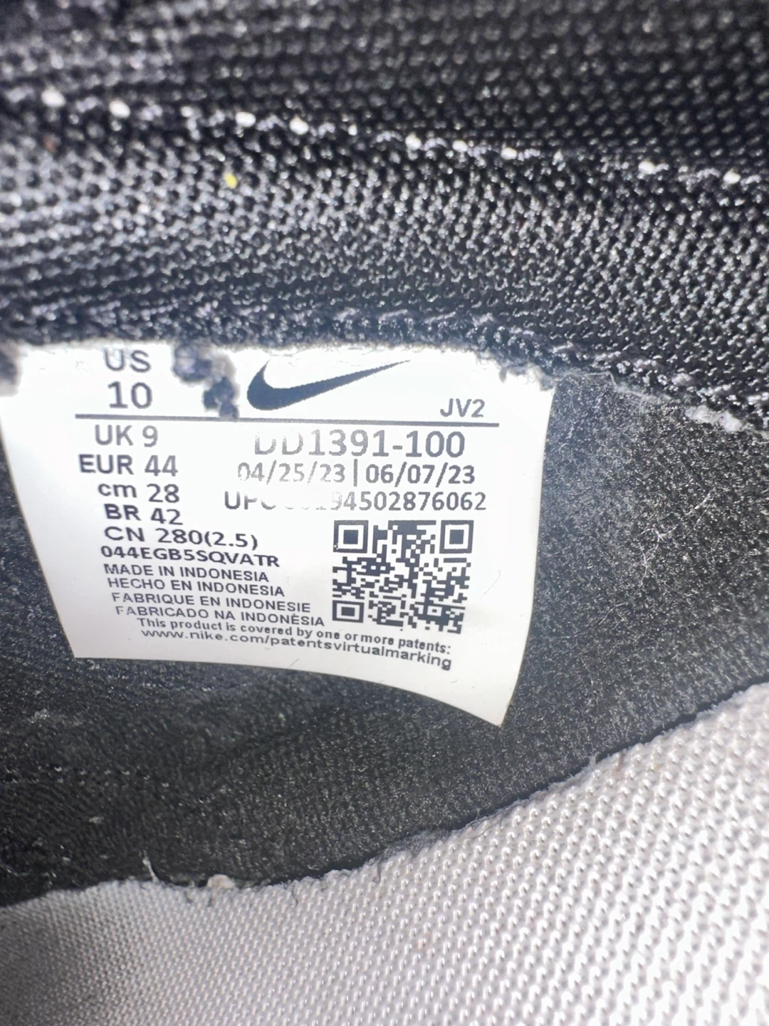 Nike Dunk Low Panda Shoes - US 10 - photo 2