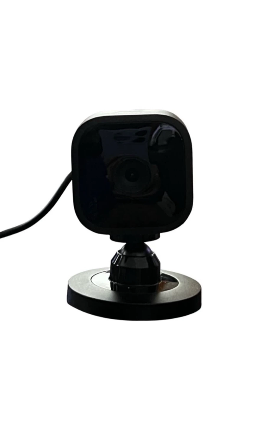 Blink Mini Compact Indoor Plug-In Smart Security Video Camera - photo 2