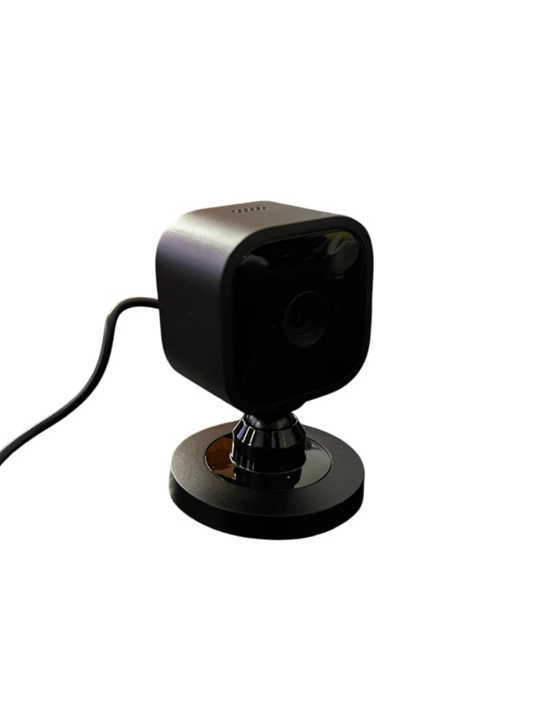 Blink Mini Compact Indoor Plug-In Smart Security Video Camera