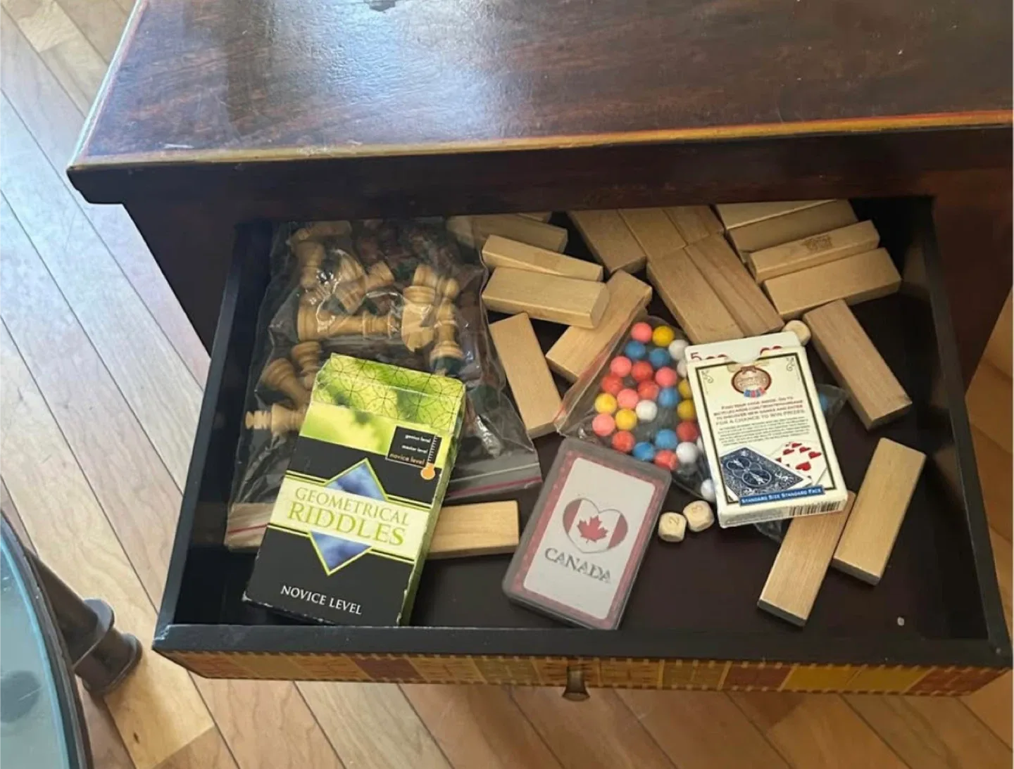 Vintage Games Table image indicator(5)