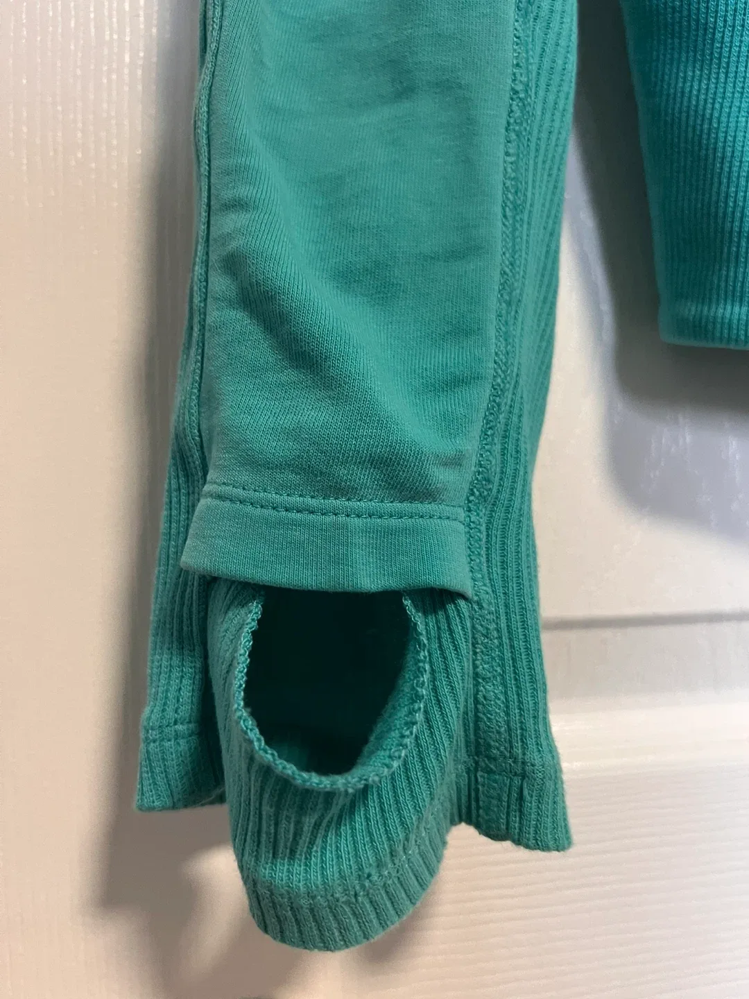 GUC Lululemon Hoodie 6 image indicator(5)