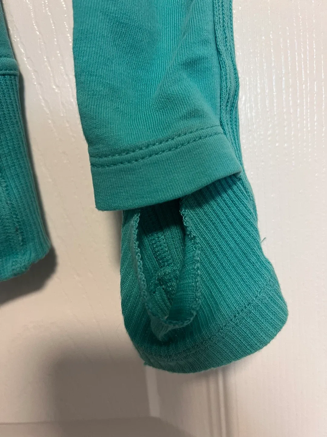 GUC Lululemon Hoodie 6 image indicator(6)