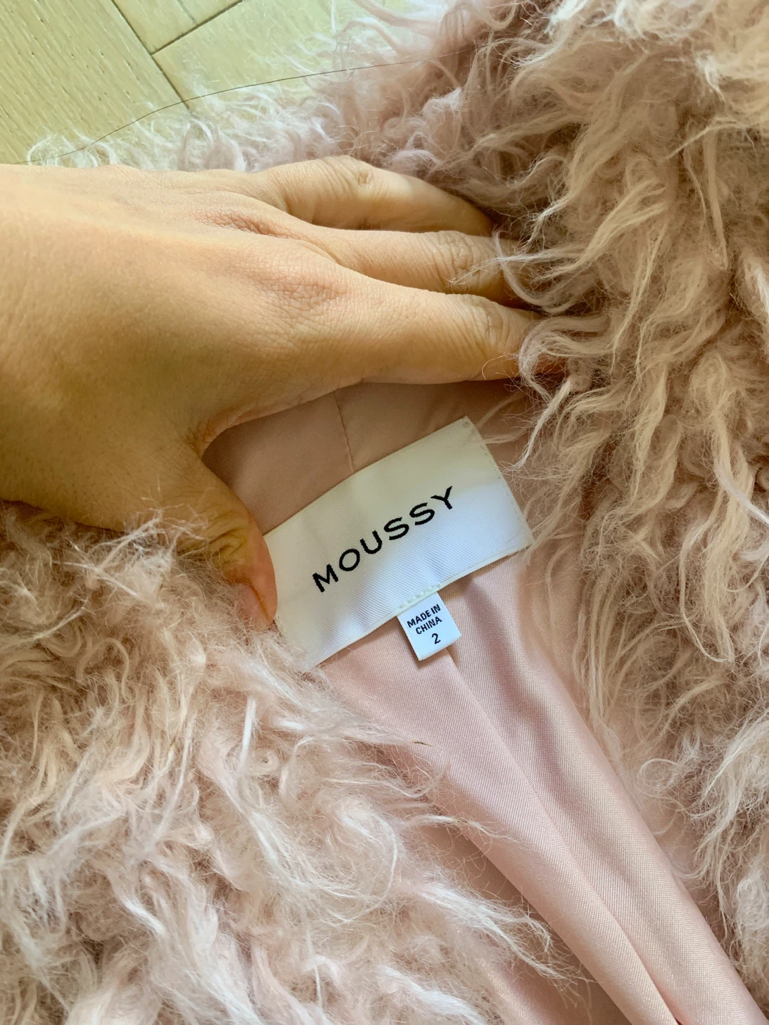 MOUSSY Smoky Pink Faux Fur Coat Size 2 - photo 2