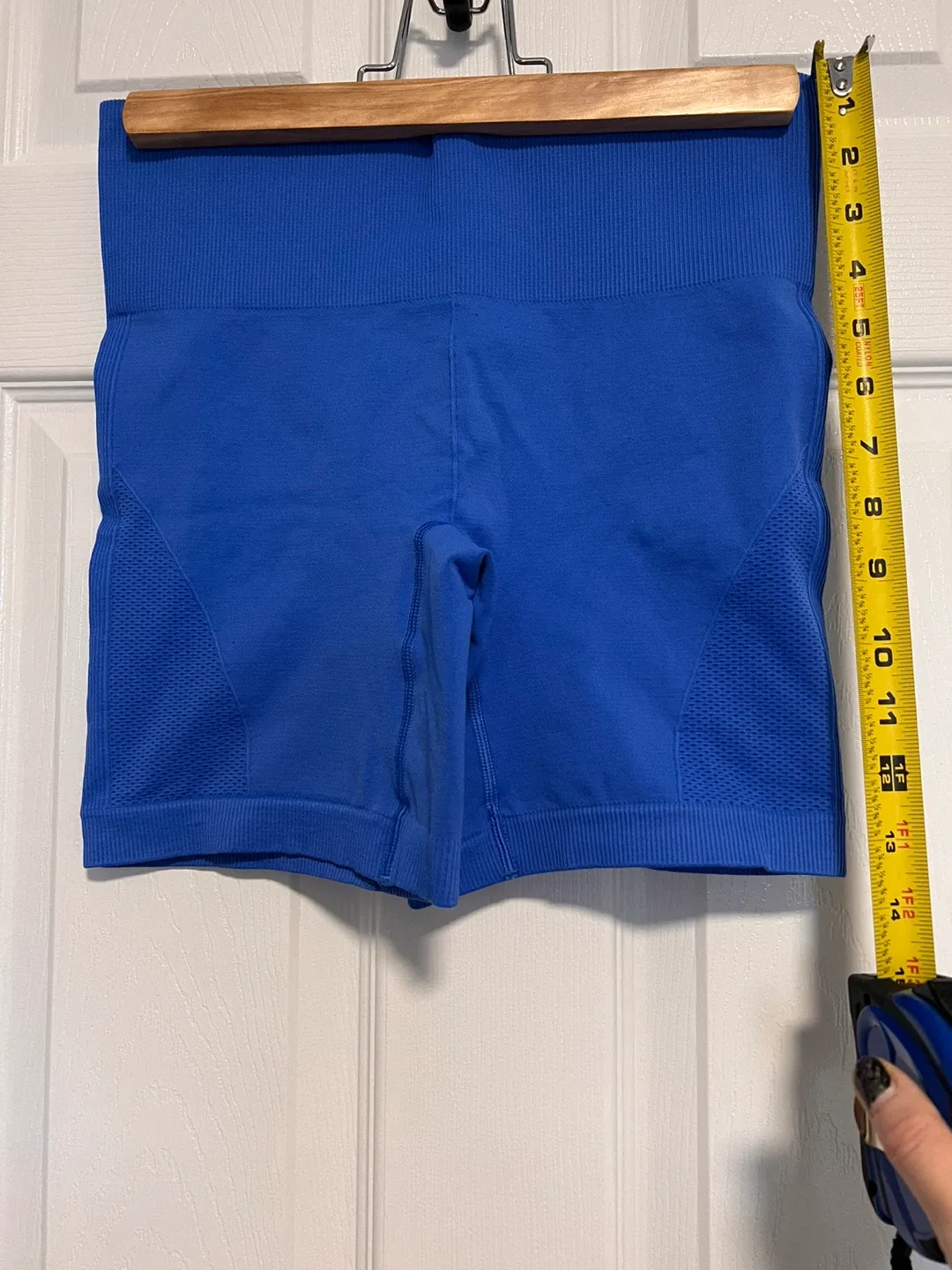 EUC Lululemon Sculpt Short 4 image indicator(3)