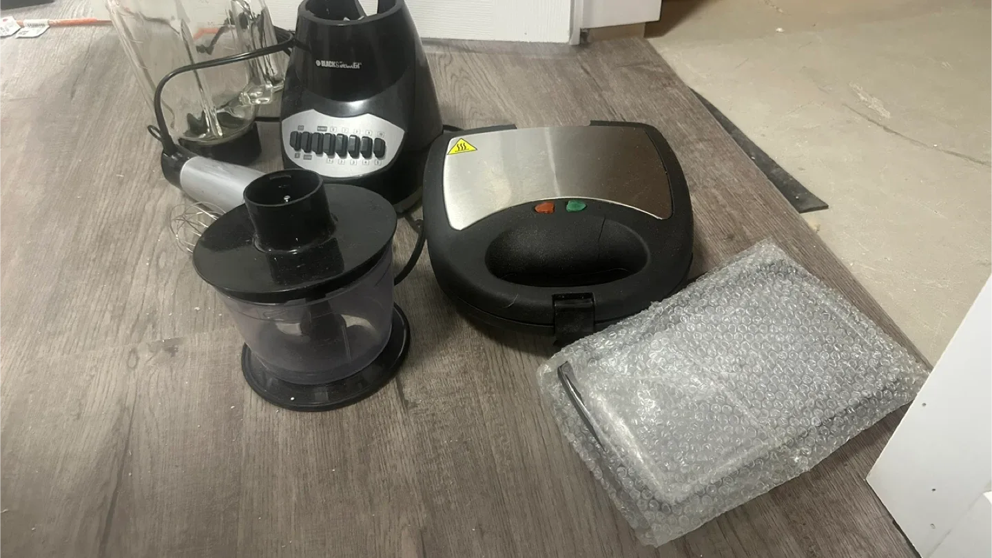 Black & Decker Blender, Food Processor, and Waffle Maker