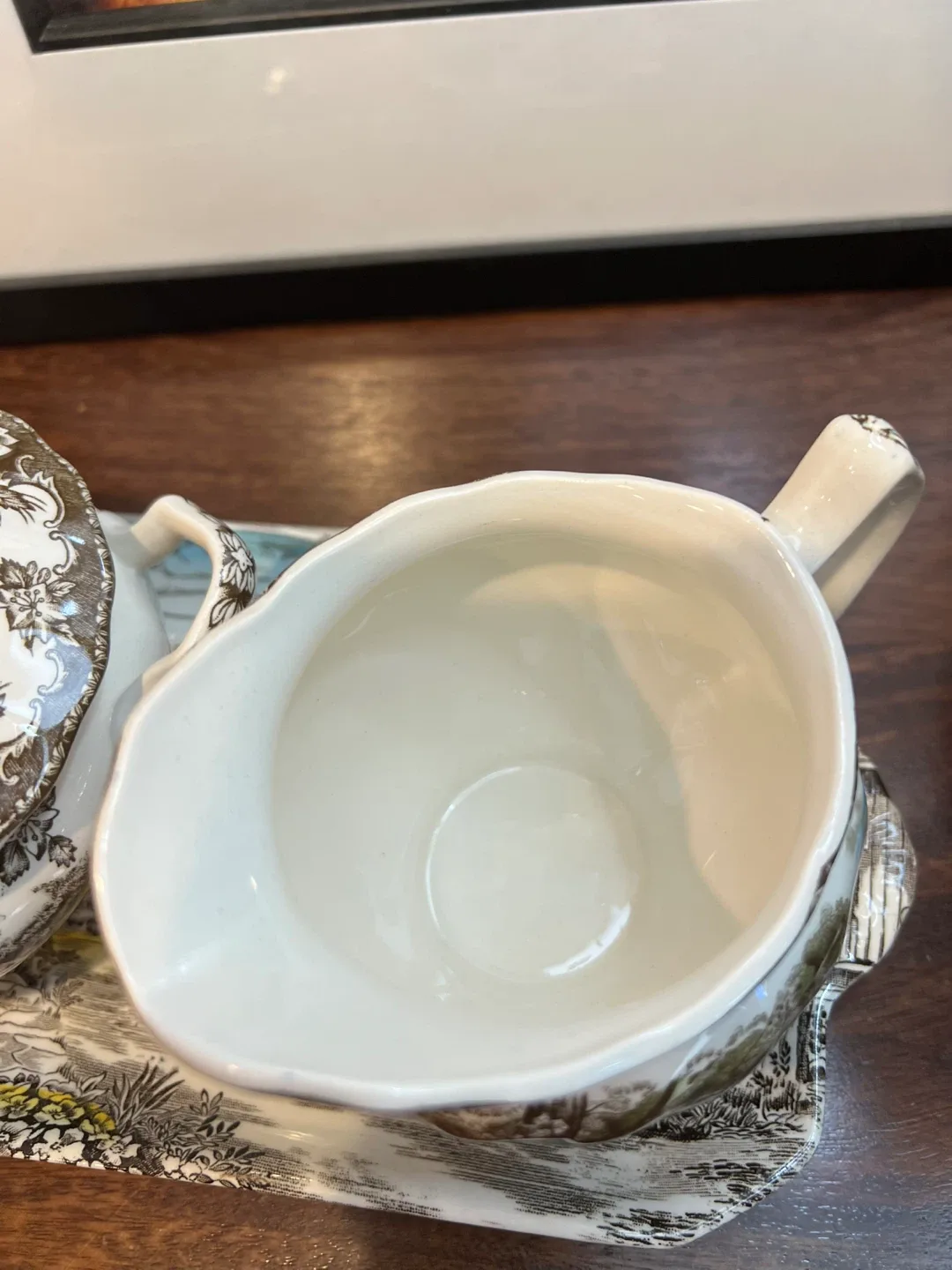 Vintage Porcelain Sugar And Creamer Set image indicator(3)