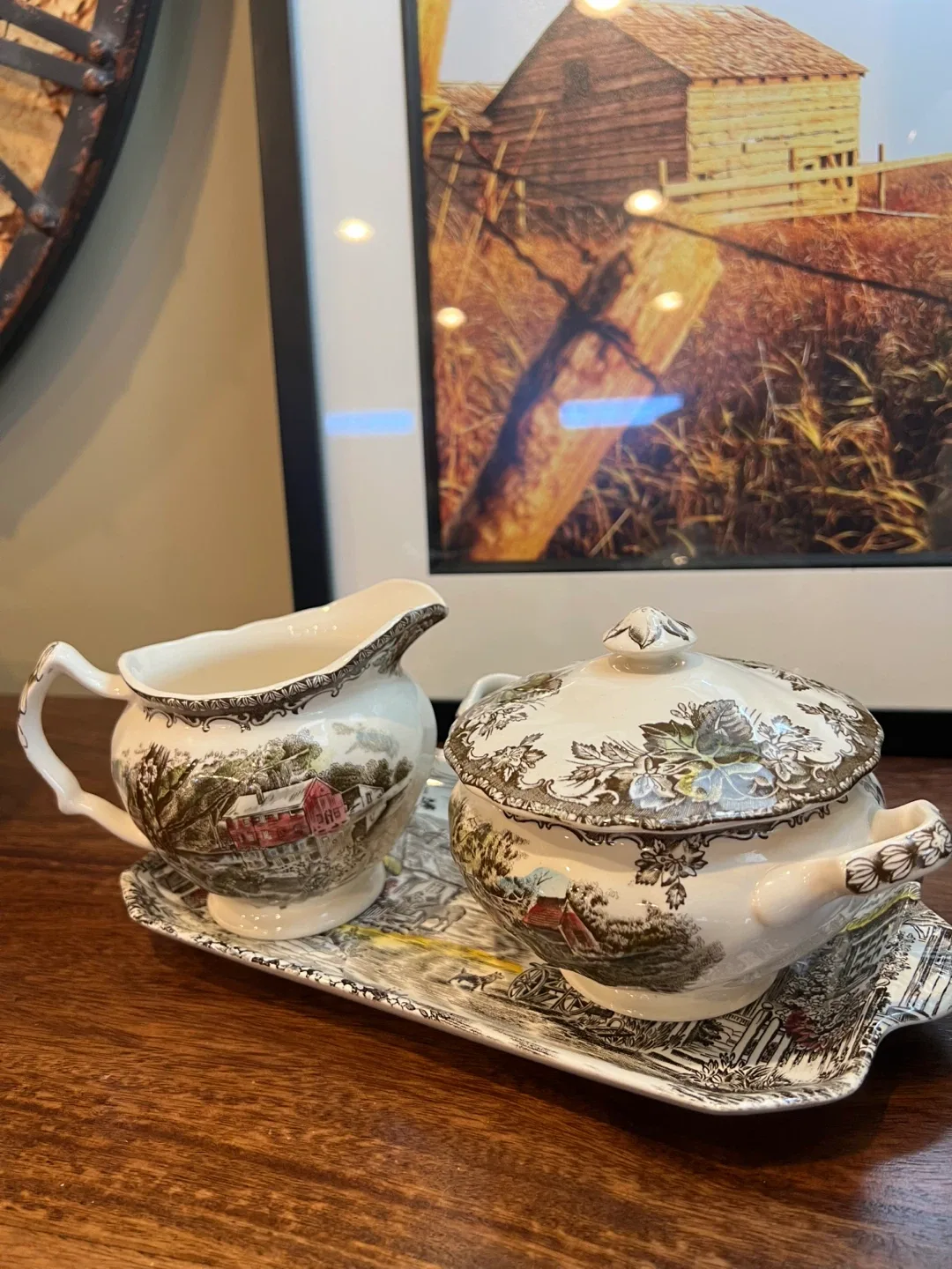 Vintage Porcelain Sugar And Creamer Set image indicator(10)