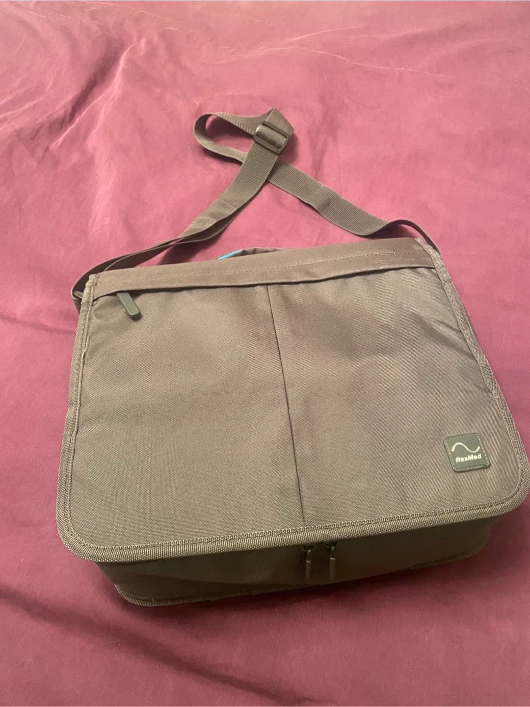 ResMed AirSense 10 CPAP Machine image indicator(4)