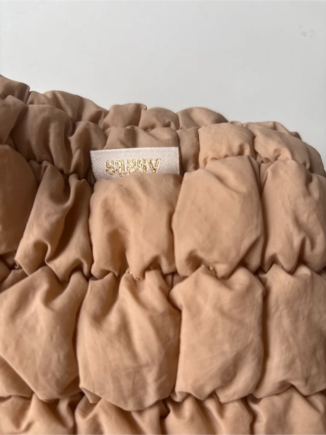 Sasz Me Quilted Tote Bag - Beige image indicator(3)