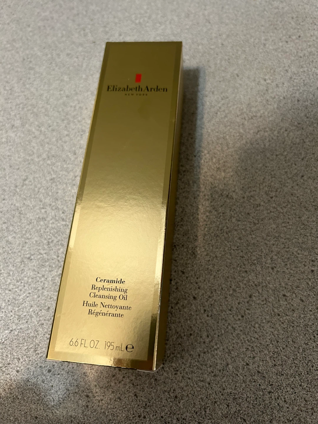 Elizabeth Arden Ceramide Replenishing Cleansing Oil, 6.6 fl oz - photo 3
