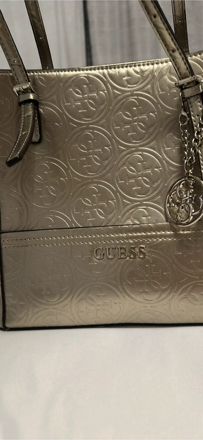 Guess Tote Bag - Metallic image indicator(5)