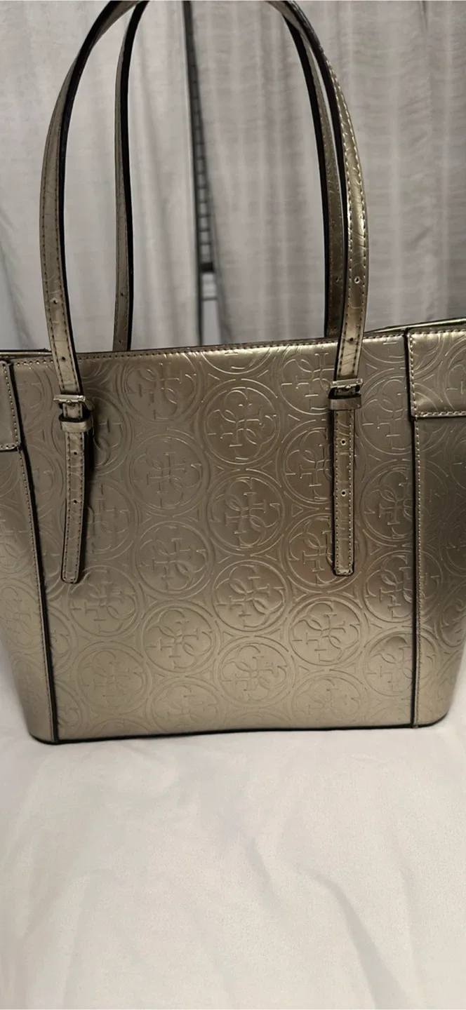 Guess Tote Bag - Metallic image indicator(4)