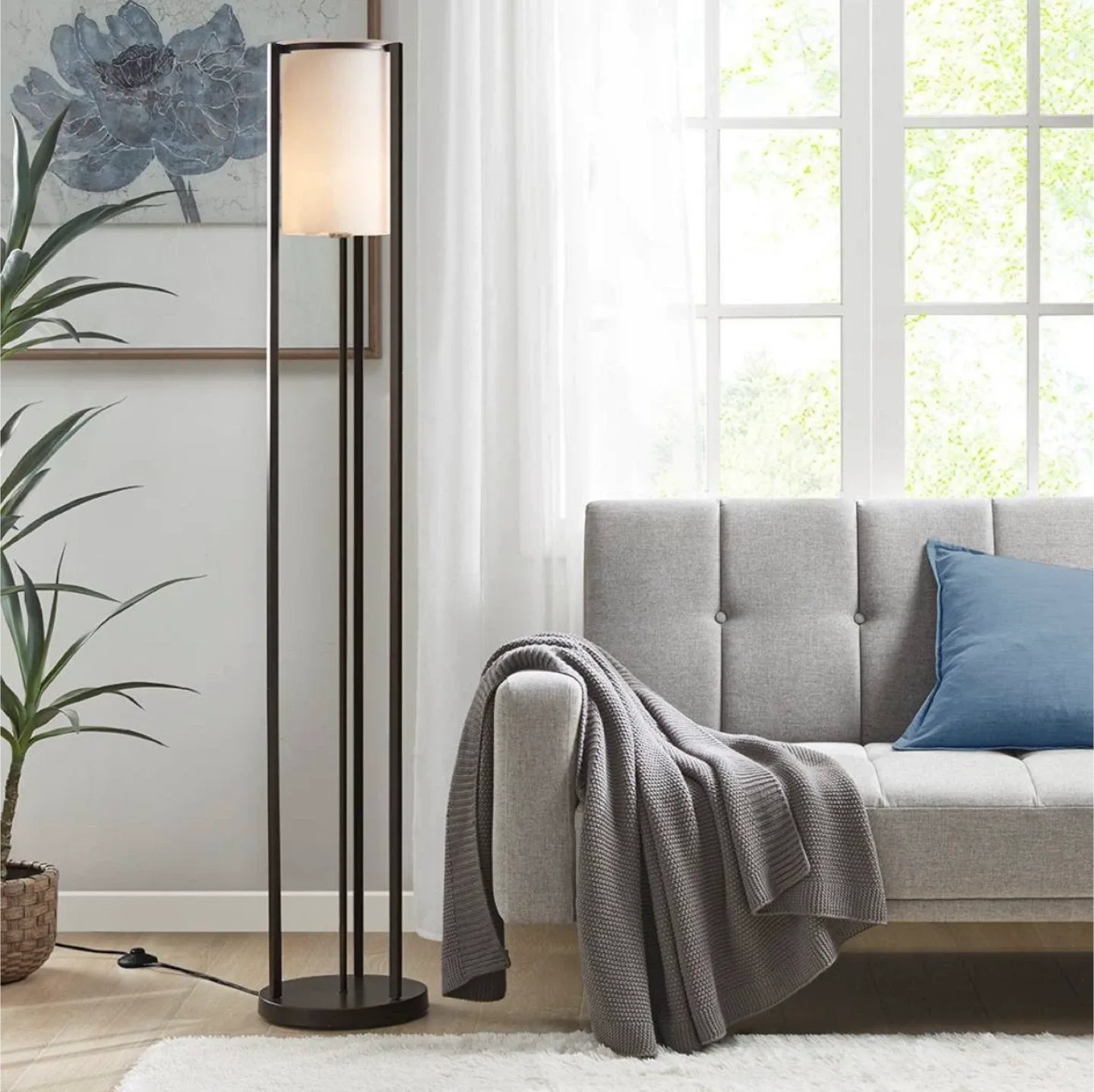 Modern Style Floor Lamp