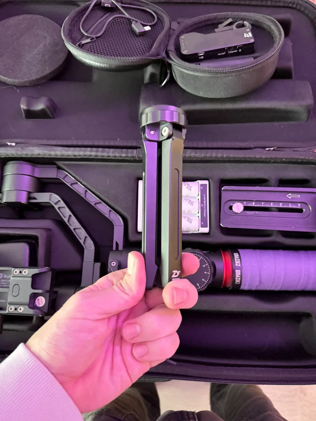 Zhiyun Crane 2 Gimbal Stabilizer with Focus Servo image indicator(4)