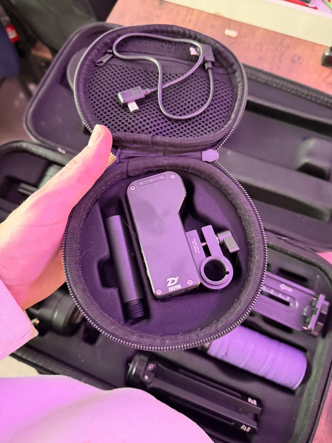 Zhiyun Crane 2 Gimbal Stabilizer with Focus Servo image indicator(3)