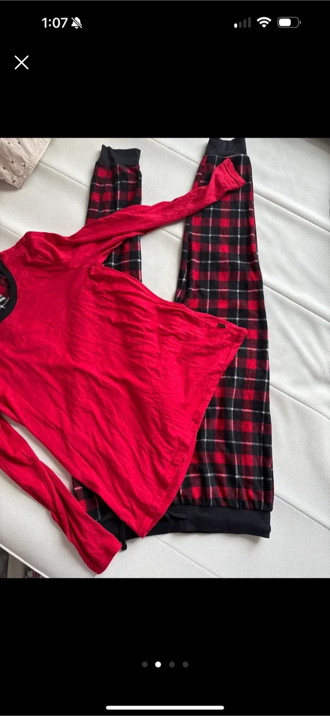 Eddie Bauer Sleepwear/Pajama Set - Size S image indicator(2)