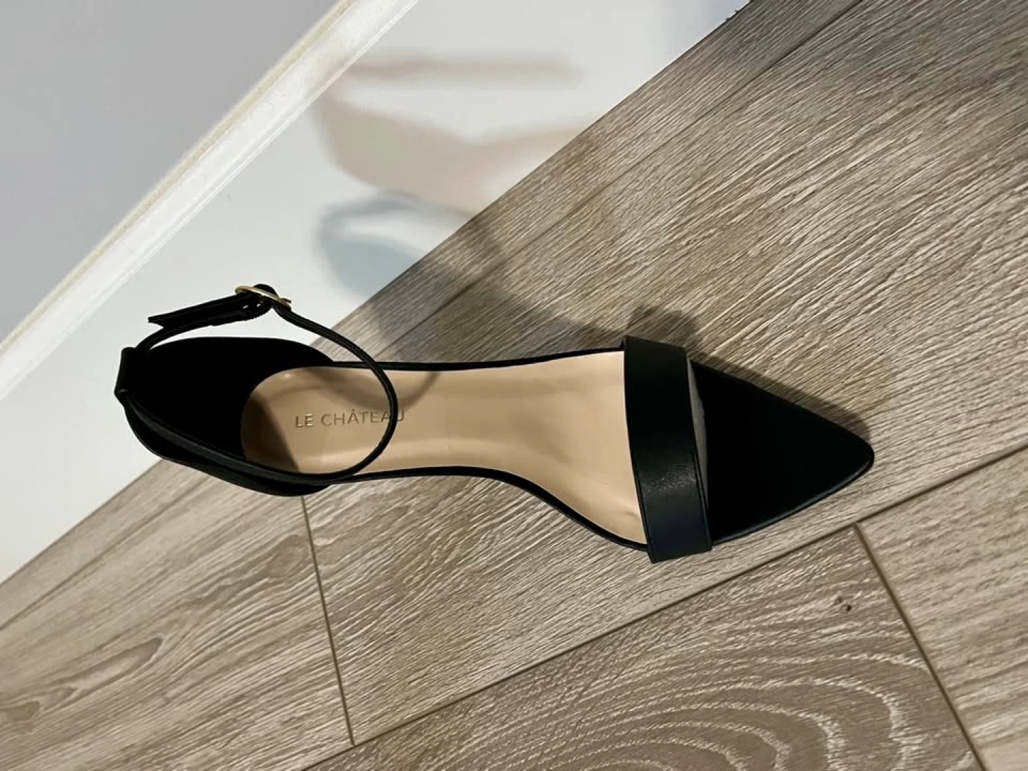 Le Chateau Black Heels - Size 8.5 - photo 5