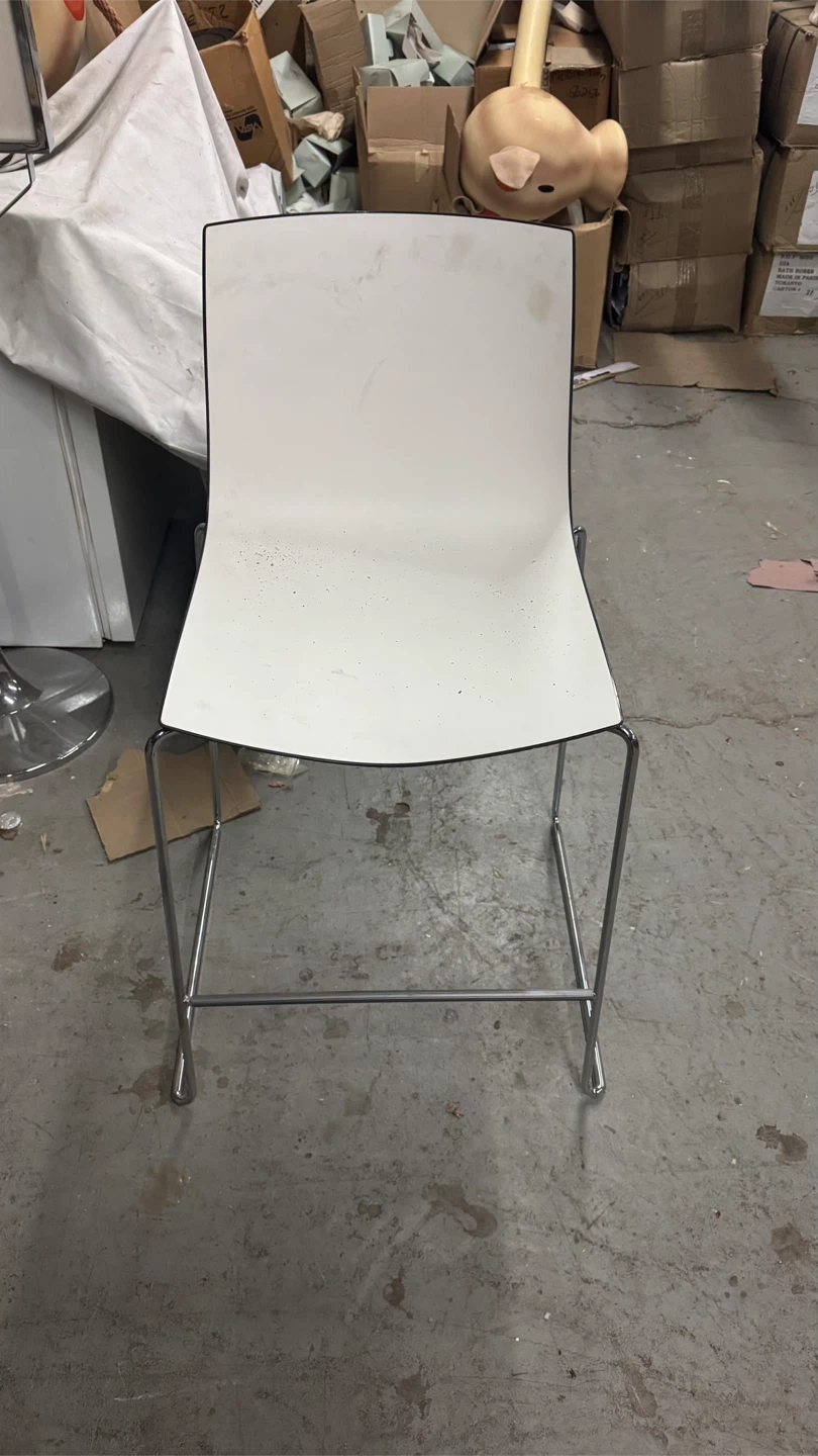 ✨ Premium Modern Bar/Counter Chairs – Brand New (Set of 8)