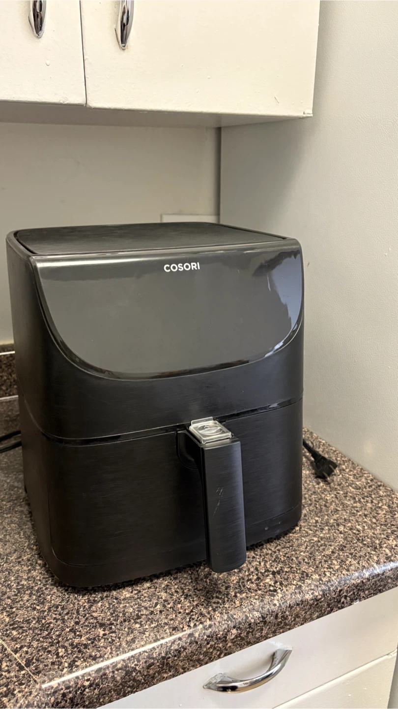 Cosori 5.8QT Air Fryer – $30