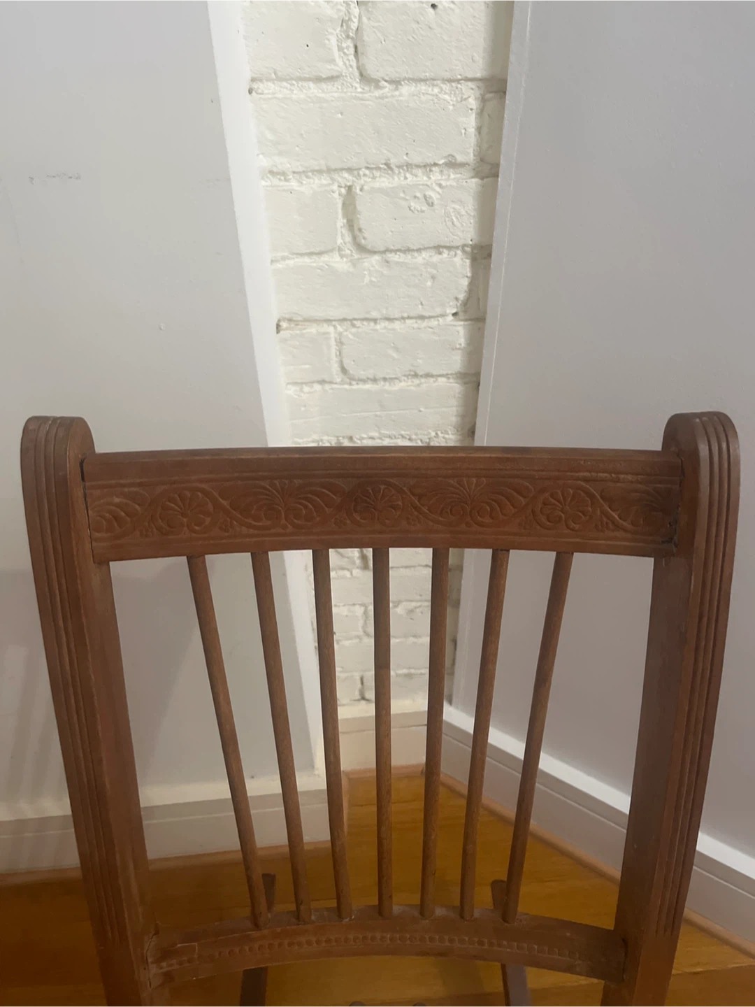 Vintage Wooden Rocking Chair - photo 3
