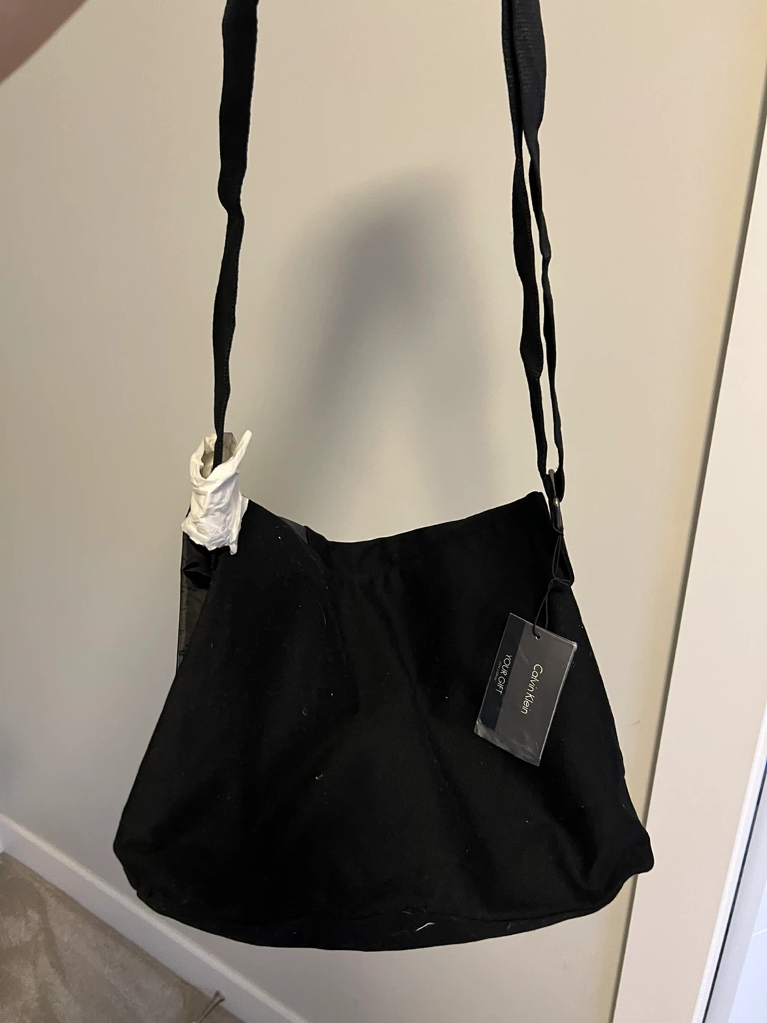 New Calvin Klein Black Crossbody Bag - photo 2