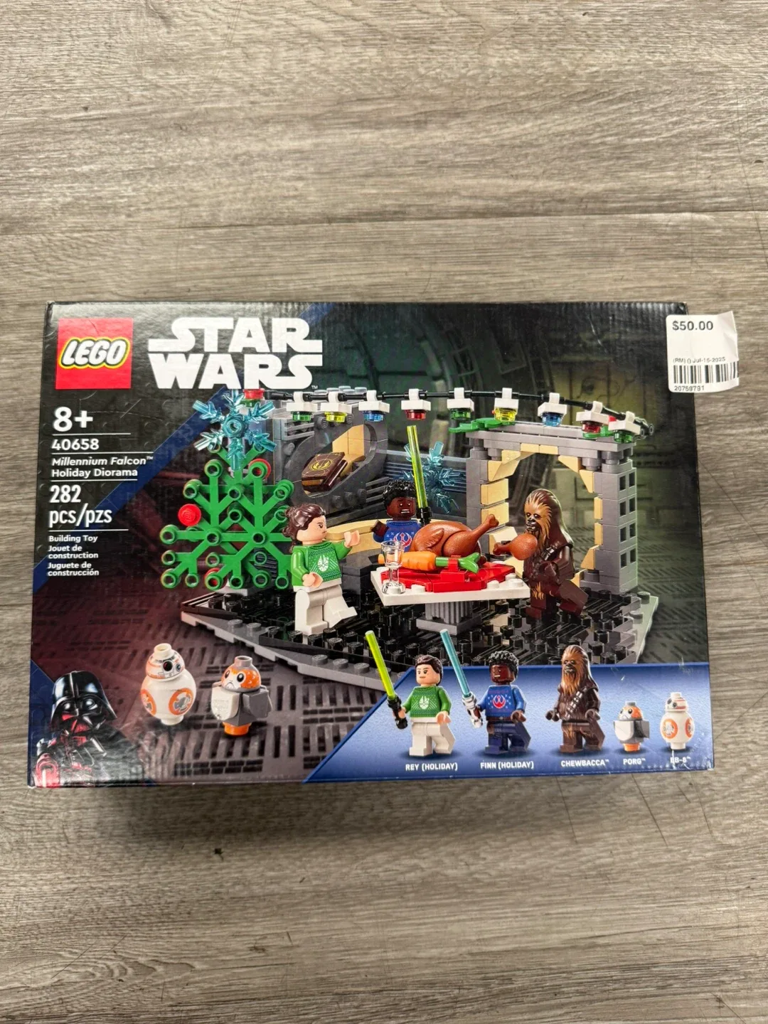 LEGO Star Wars 40658 Millennium Falcon Holiday Diorama thumbnail