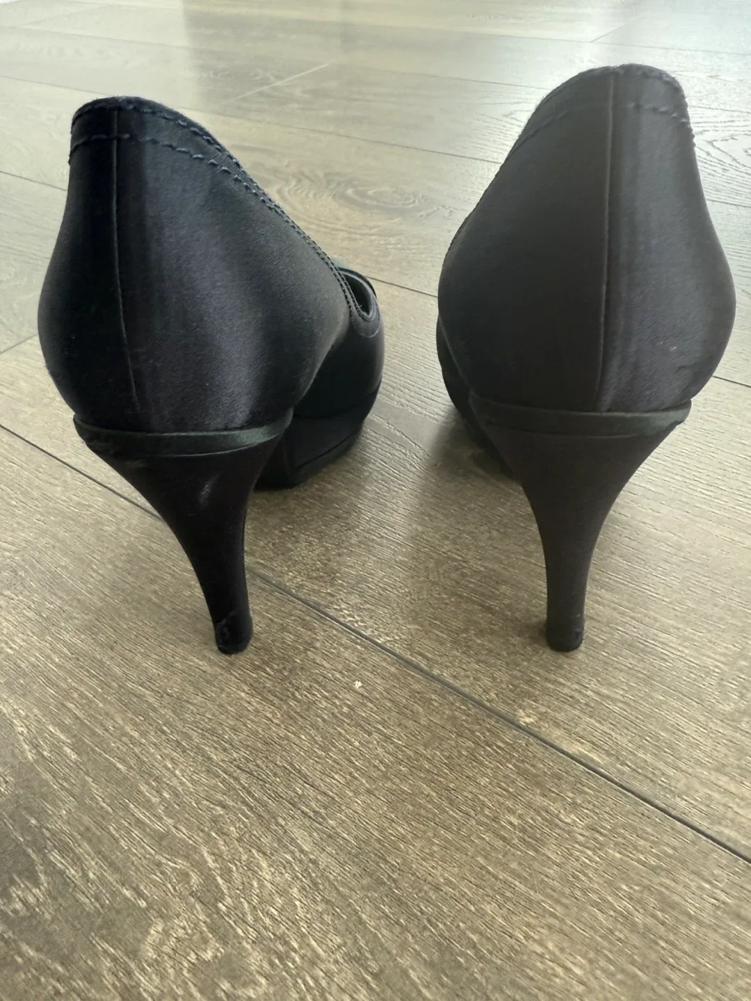 Chanel Black silk Heels 36.5 image indicator(2)