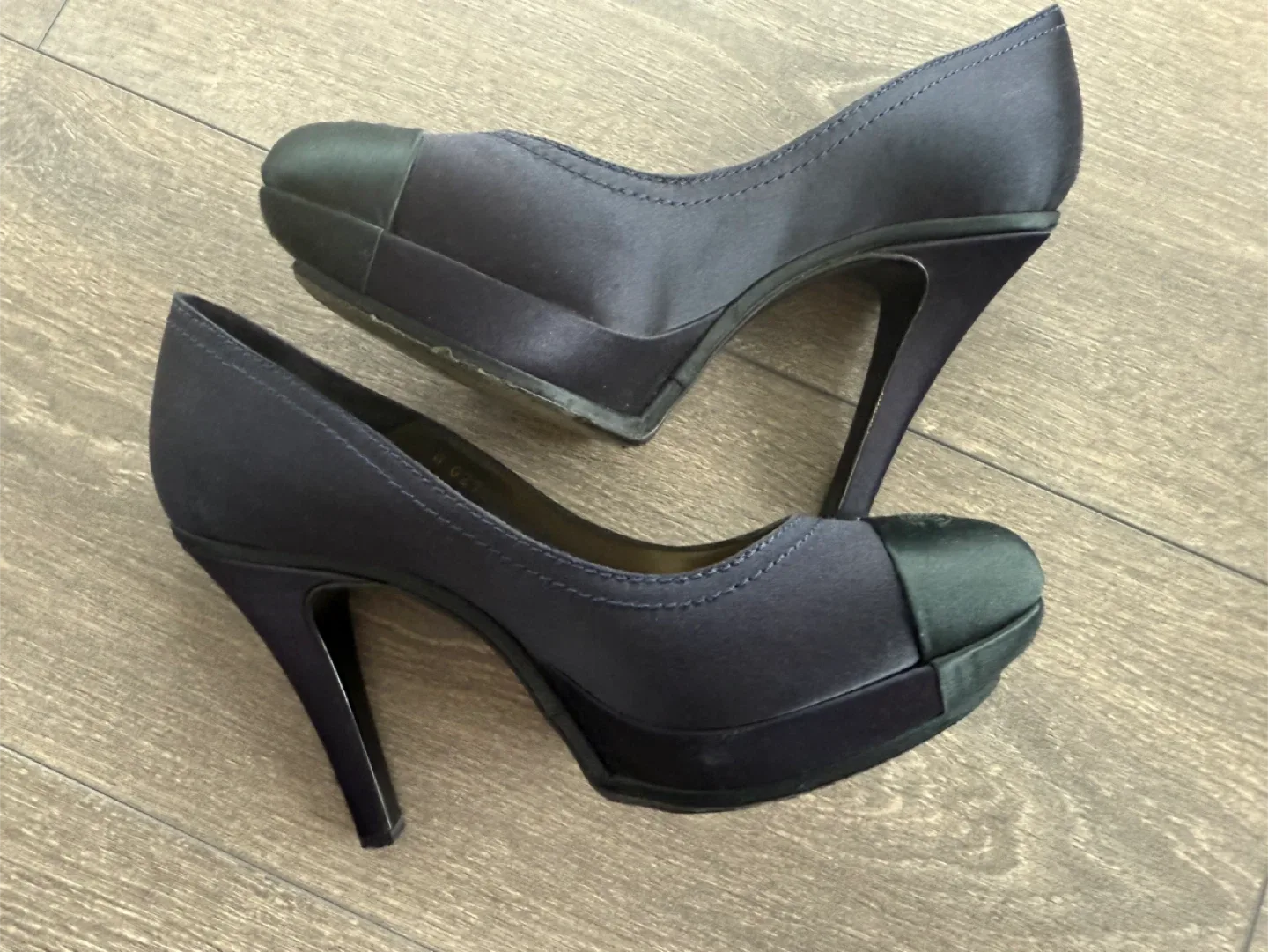 Chanel Black silk Heels 36.5 image indicator(7)