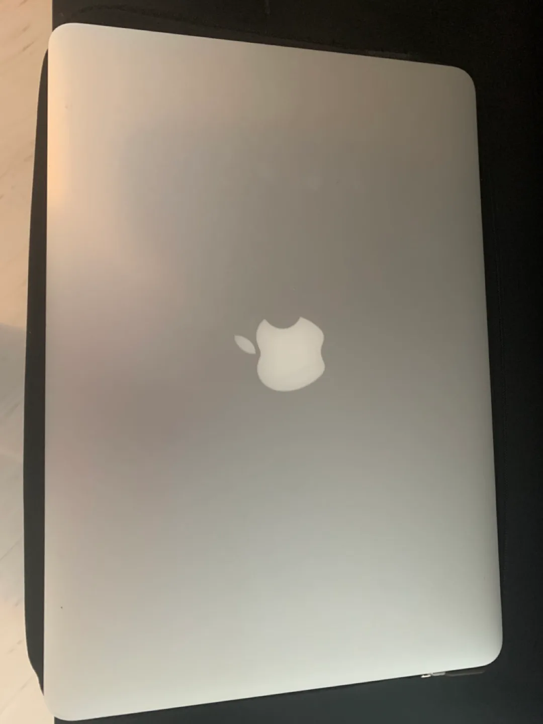 MacBook Air 13” with Case Logic Sleeve image indicator(8)