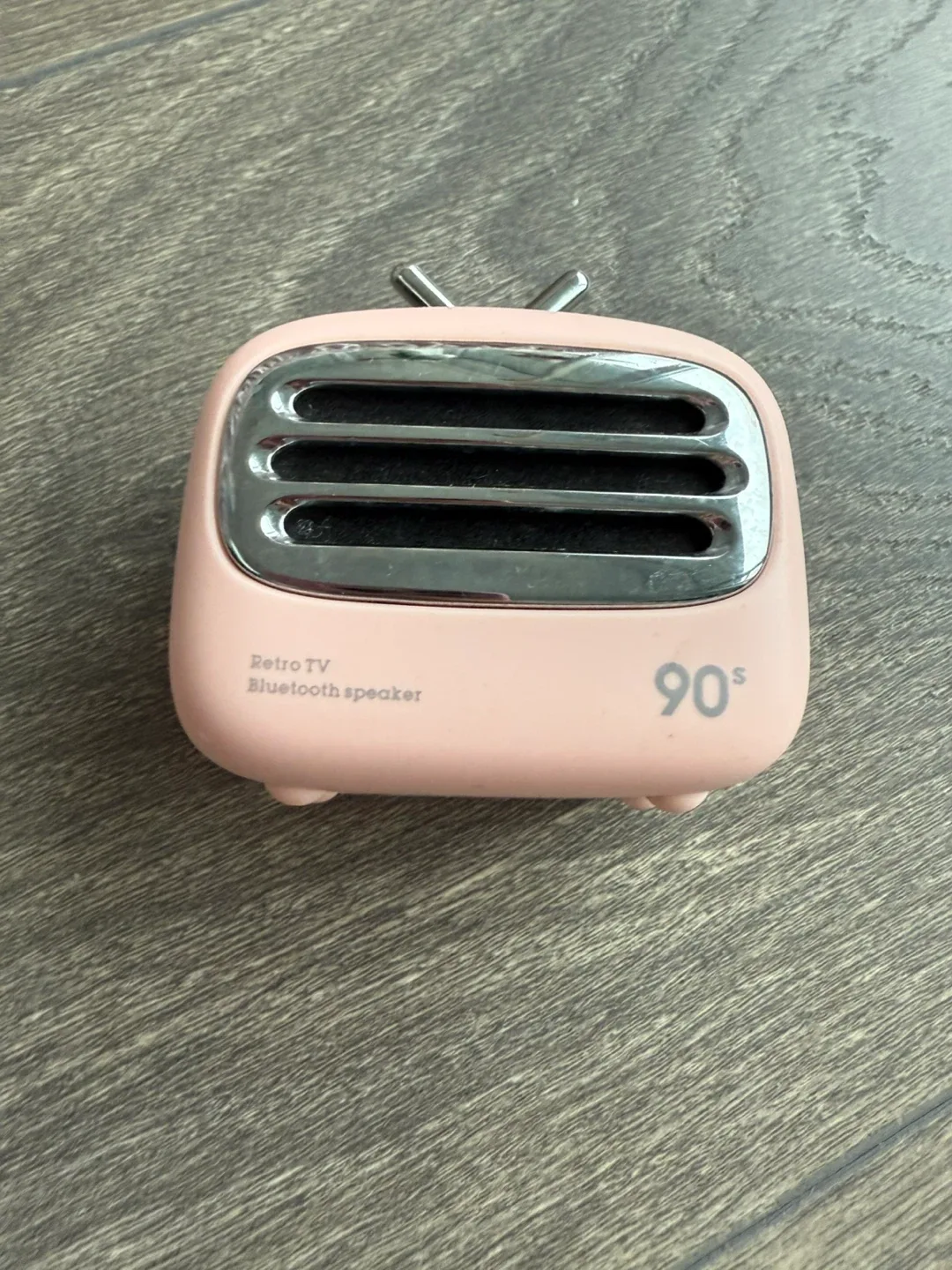 Mini Retro TV Bluetooth Speaker - Pink thumbnail