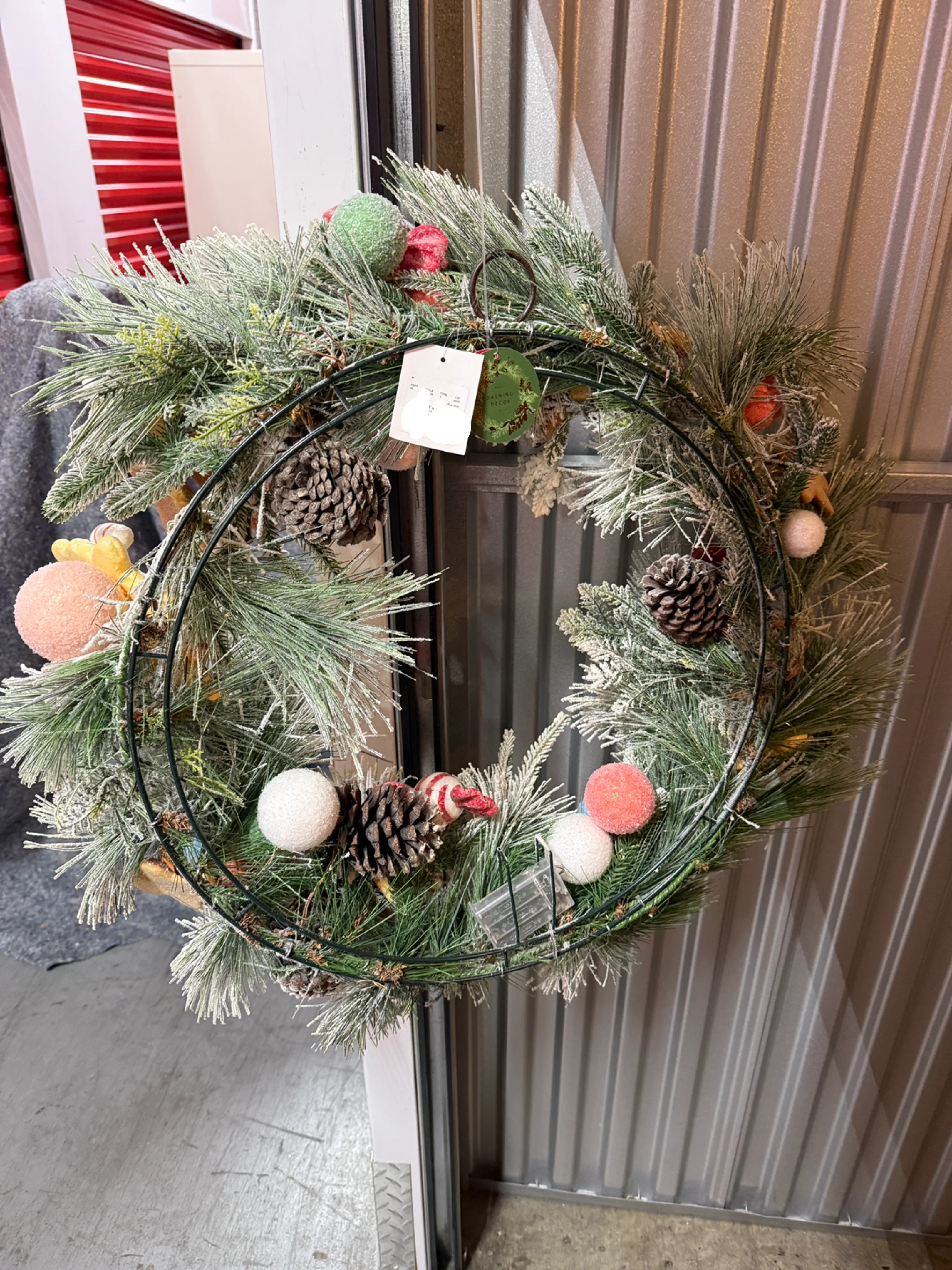 Candy Land LED Christmas Wreath image indicator(5)