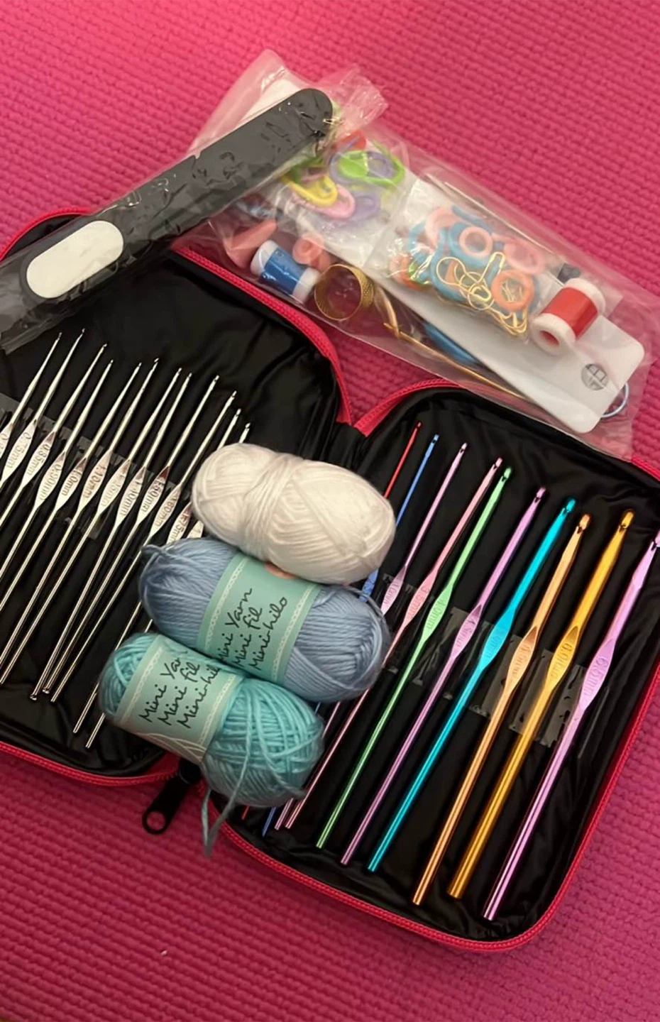 Crochet Hook Set with Yarn & Accessories