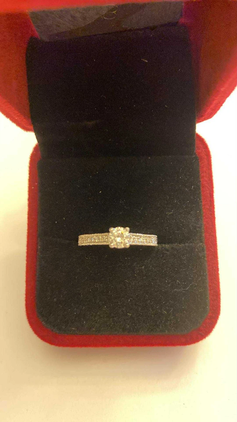 14K White Gold with Diamond