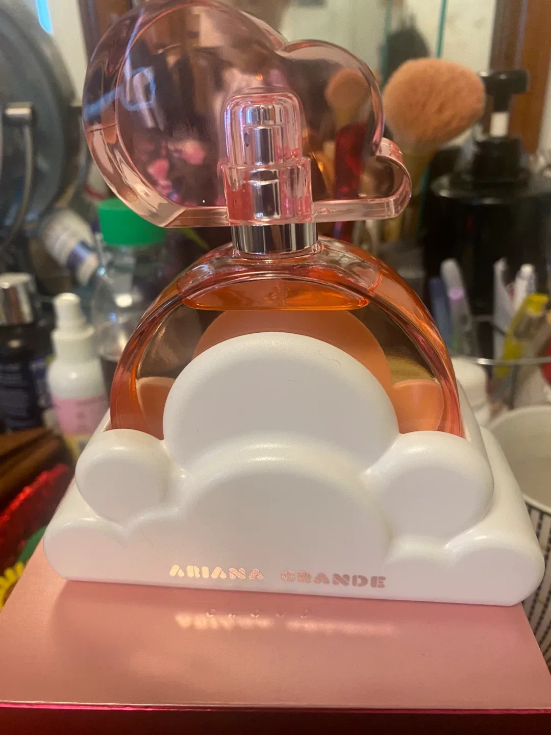 Ariana Grande Cloud Pink Perfume 3.4 fl oz image indicator(3)