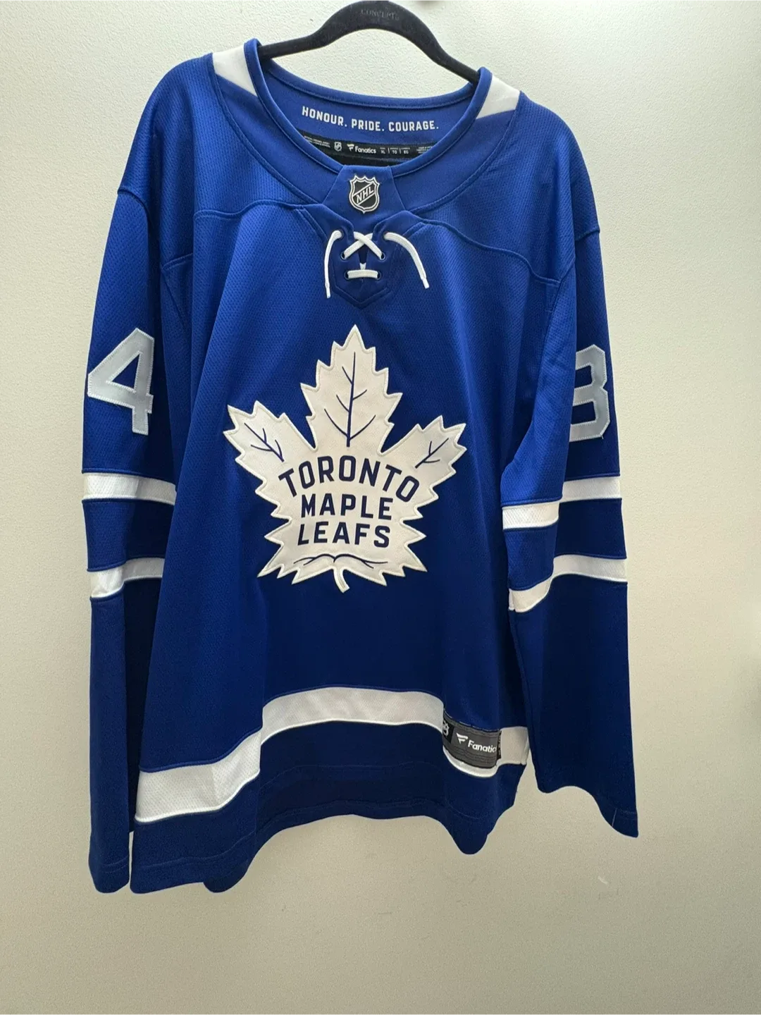 Toronto Maple Leafs Matthews #34 Jersey - XL image indicator(4)