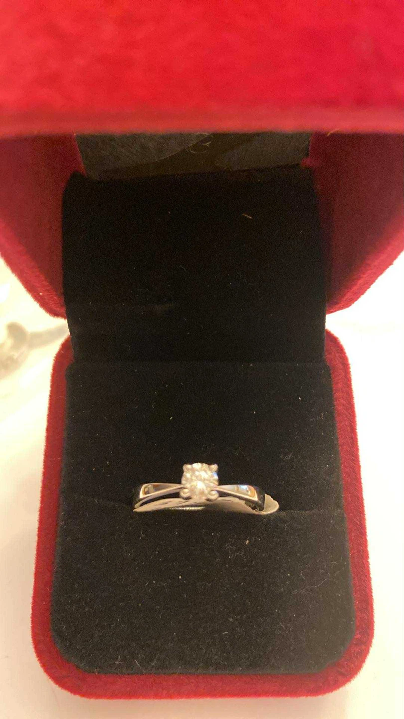 14K White Gold with Diamond