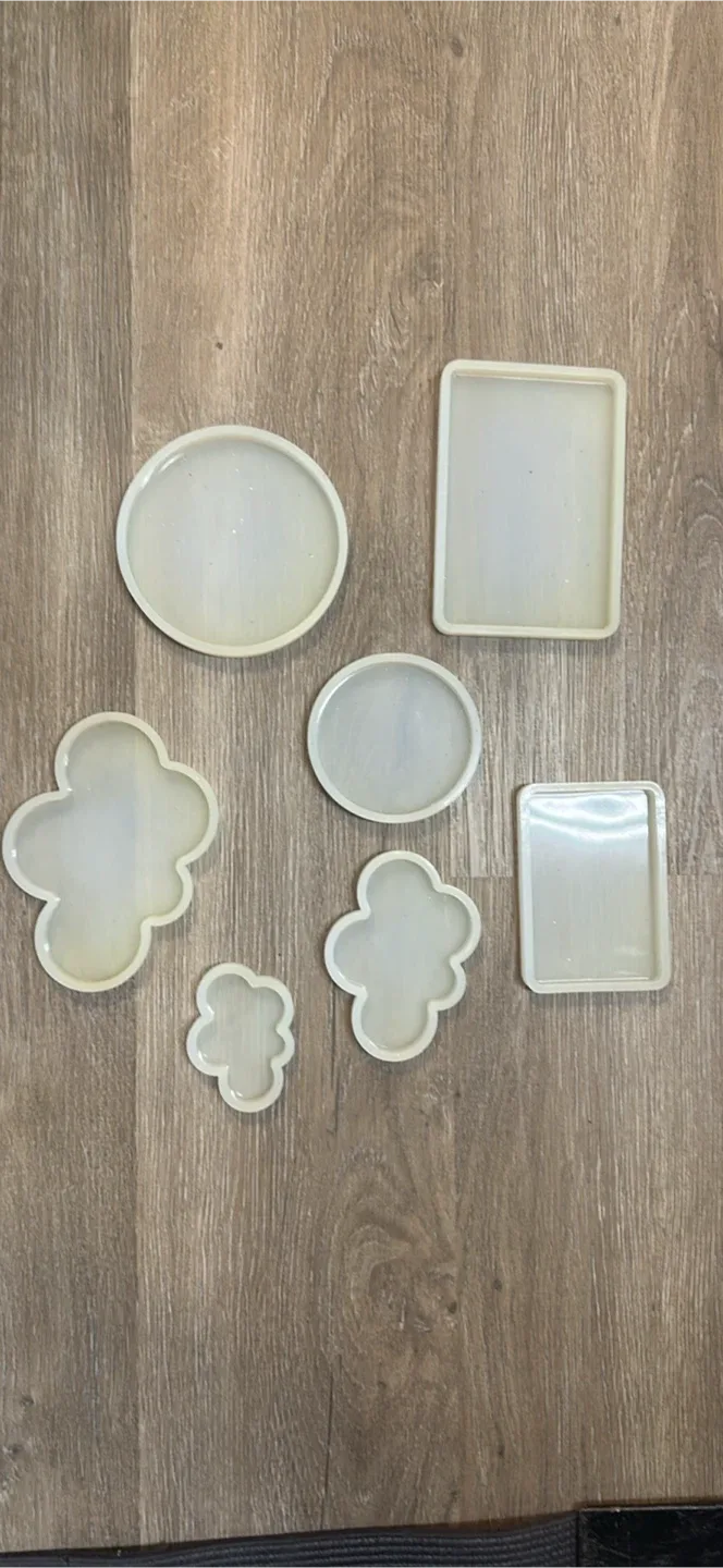 Silicone Resin Molds - Round, Square, Clover