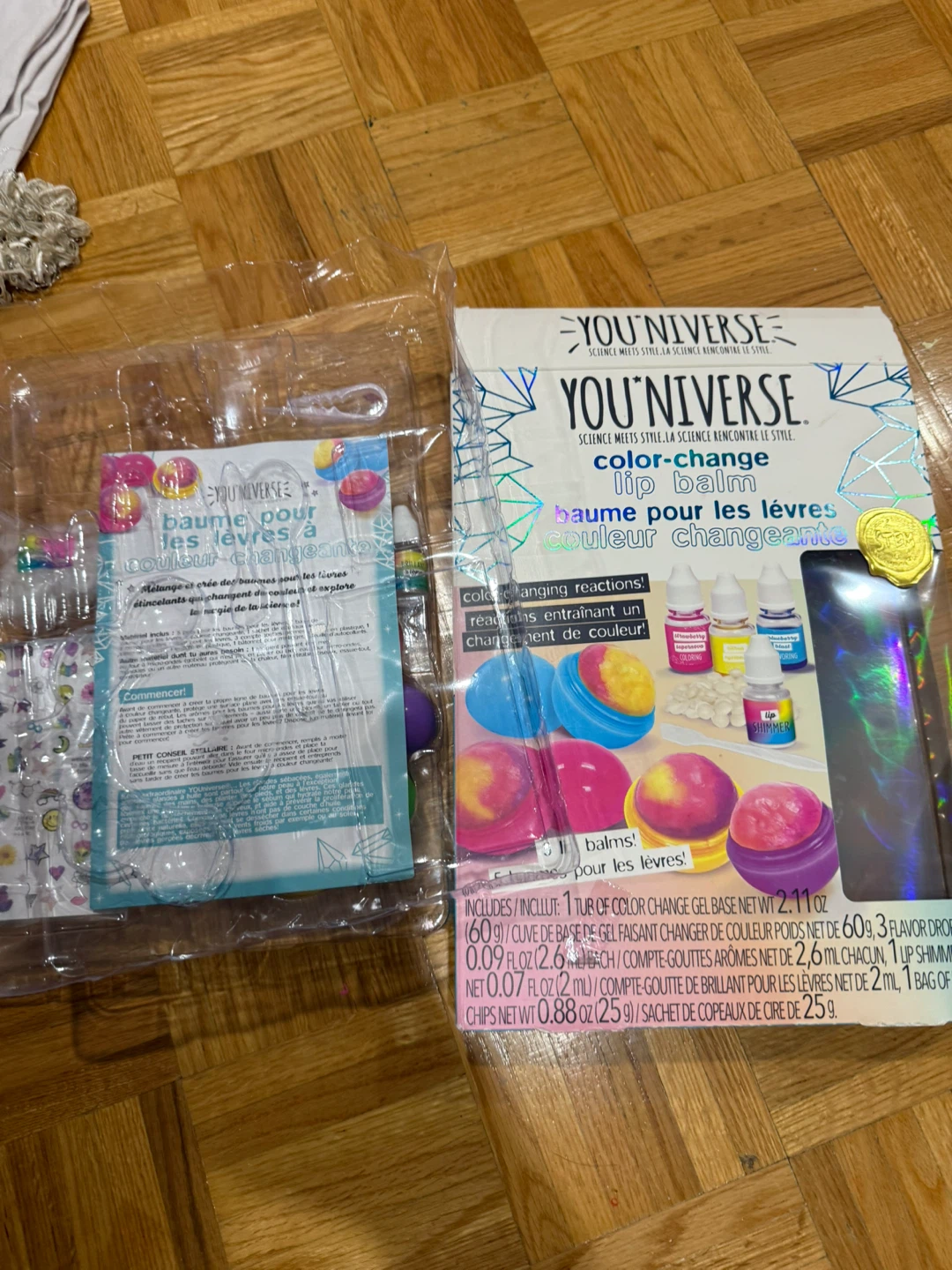 YOU*NIVERSE Color-Change Lip Balm Kit