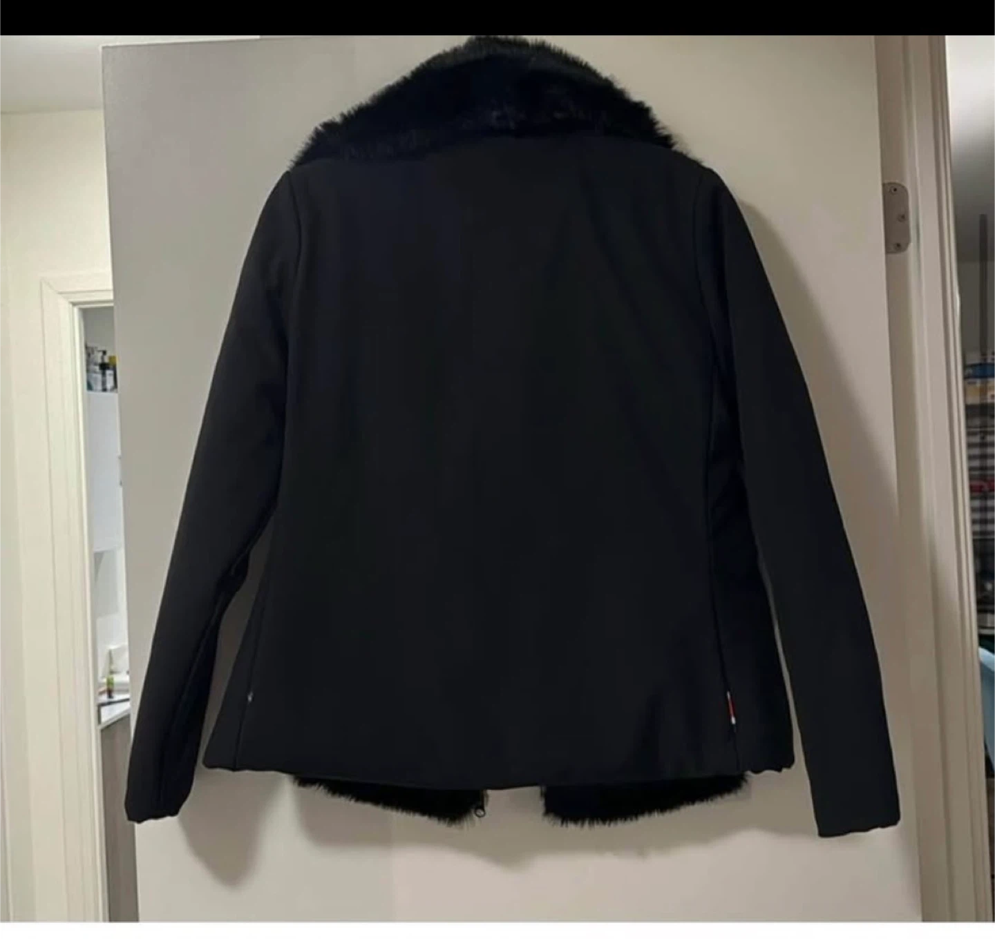 Invicta Torino Black Fur Trim Winter Coat sz L - photo 2