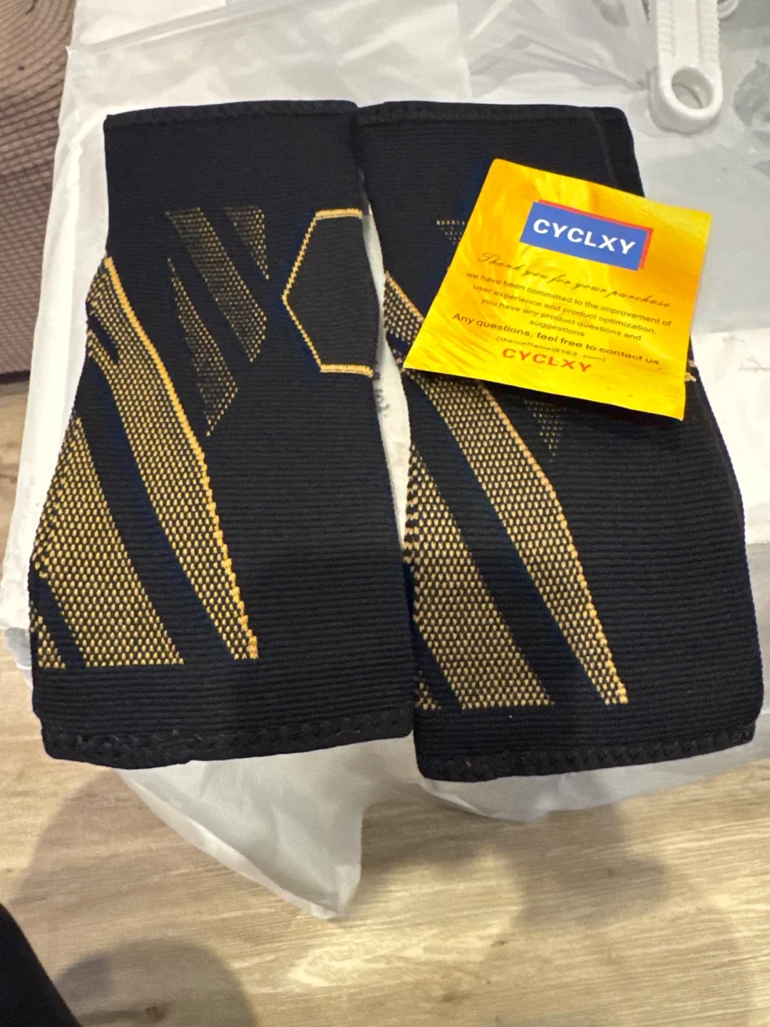 CYCLXY Ankle Compression Sleeve - Large image indicator(2)