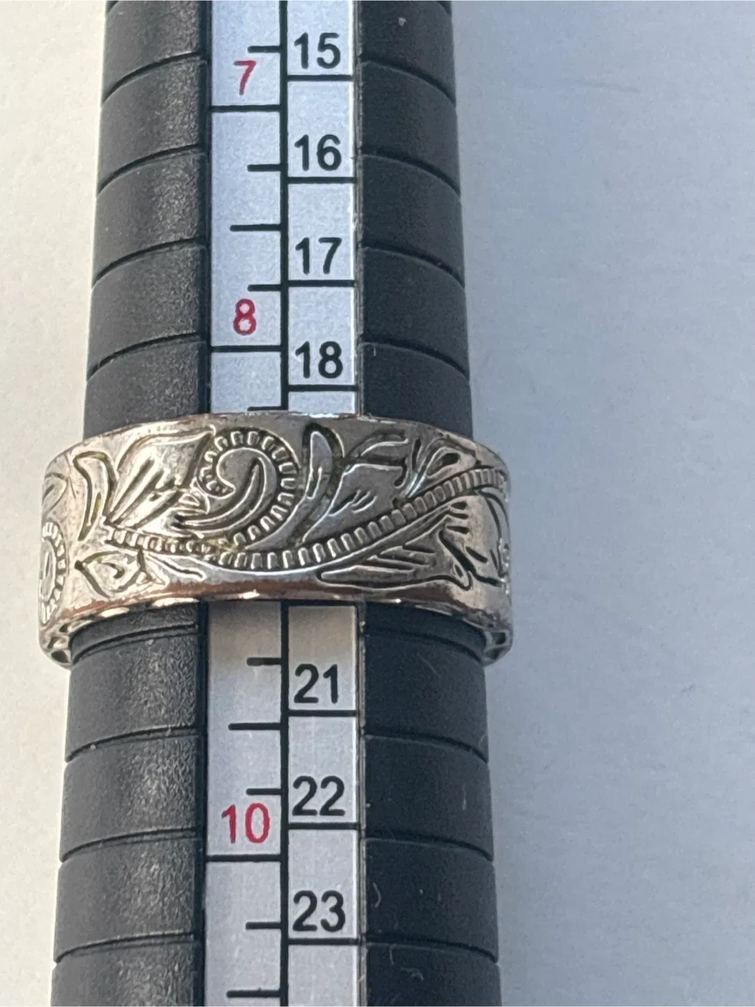 Ring- Size 9 thumbnail