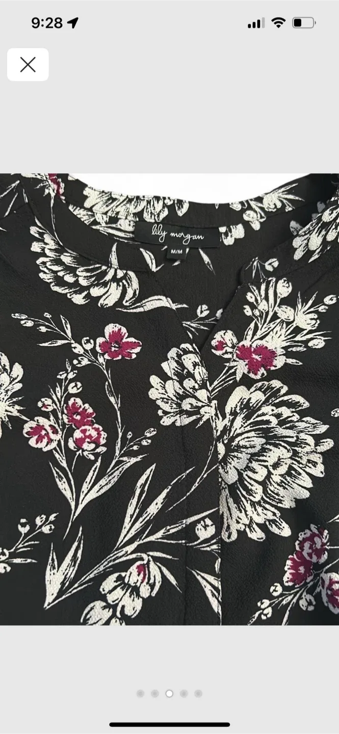 Lily Morgan Floral Blouse - Size M image indicator(3)