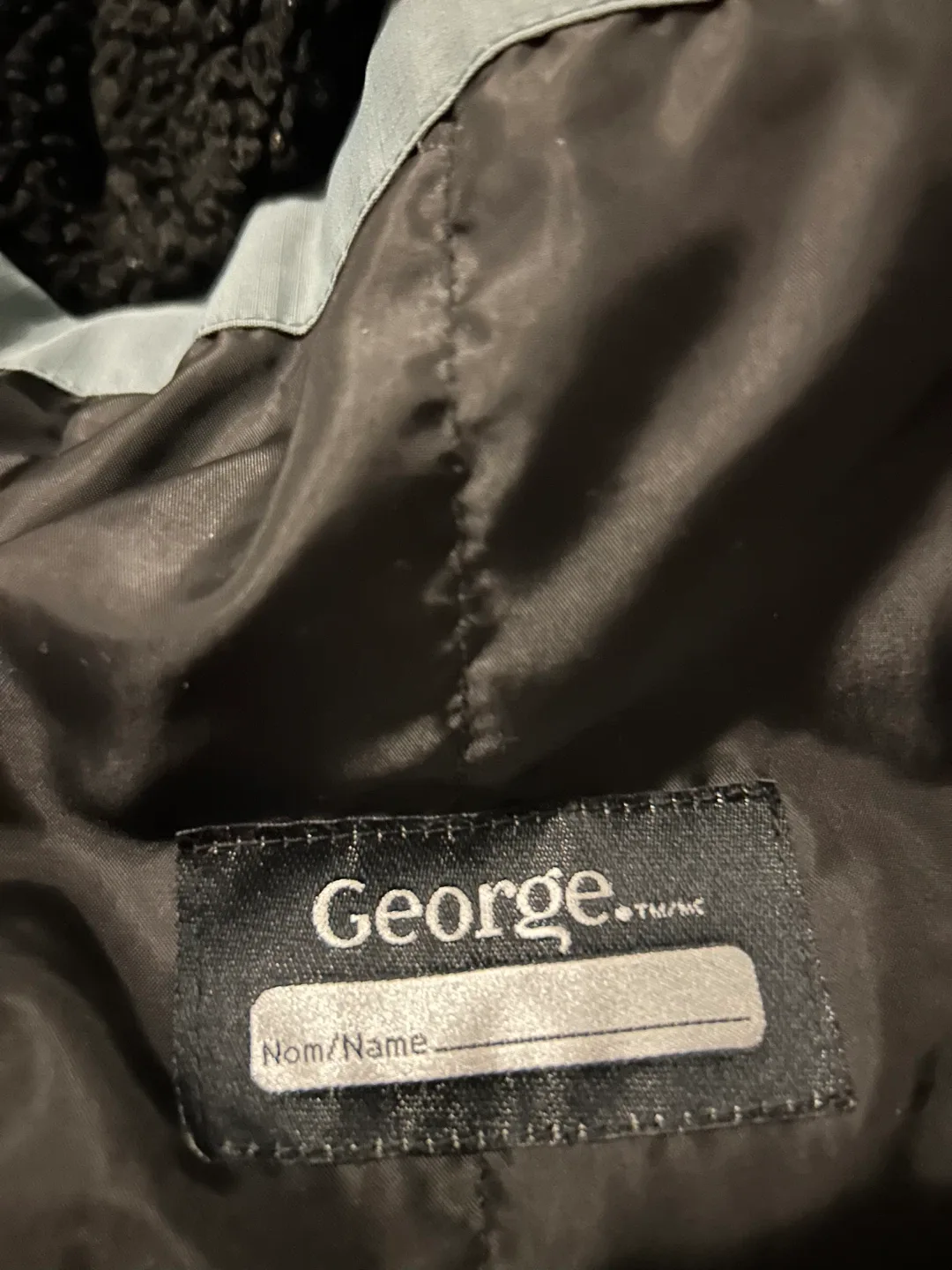 Boys 2T George Baby Puffer Jacket - Preloved image indicator(7)