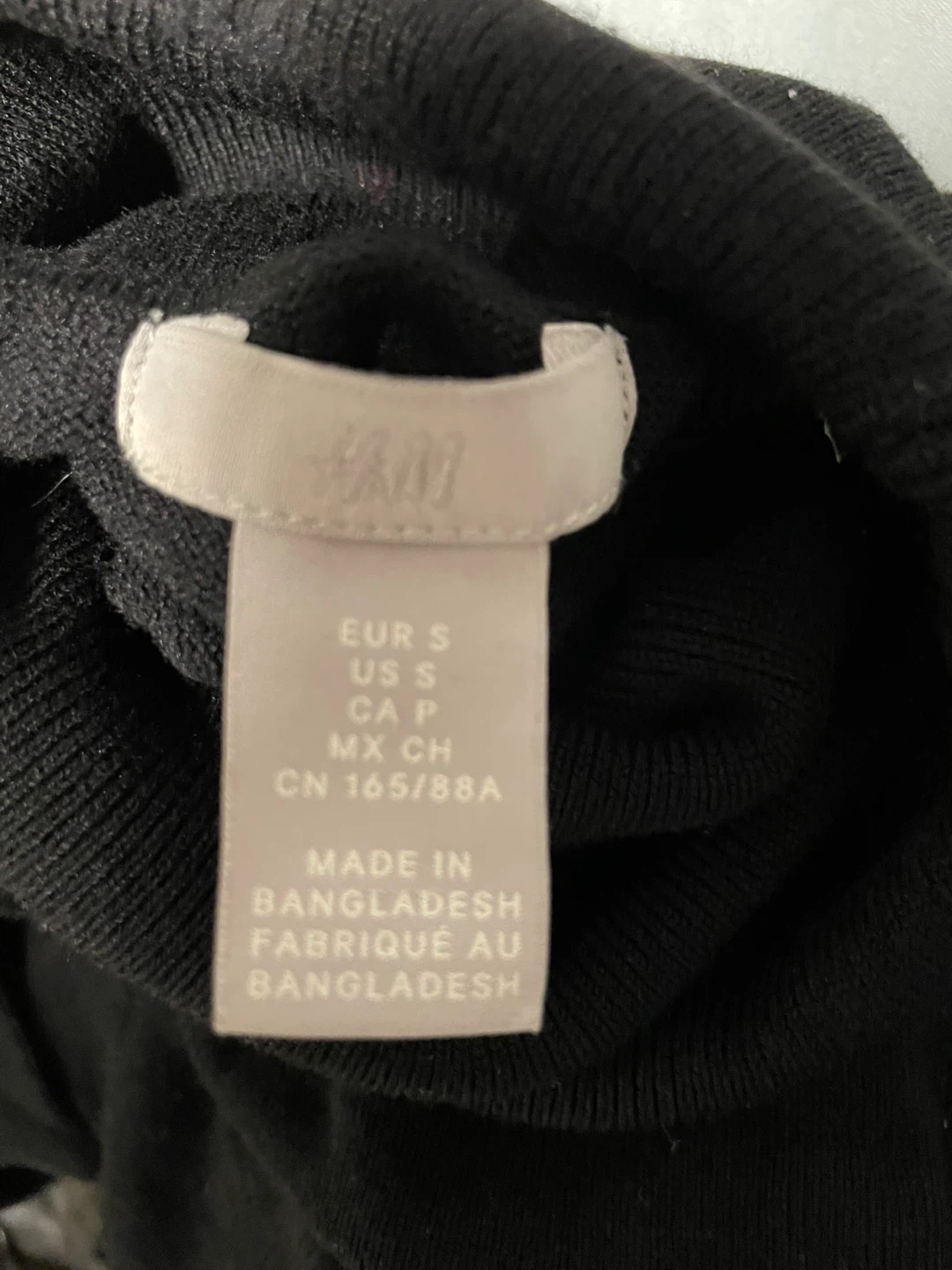 H & M Women’s All Black Turtle Neck Long Sleeve - photo 3