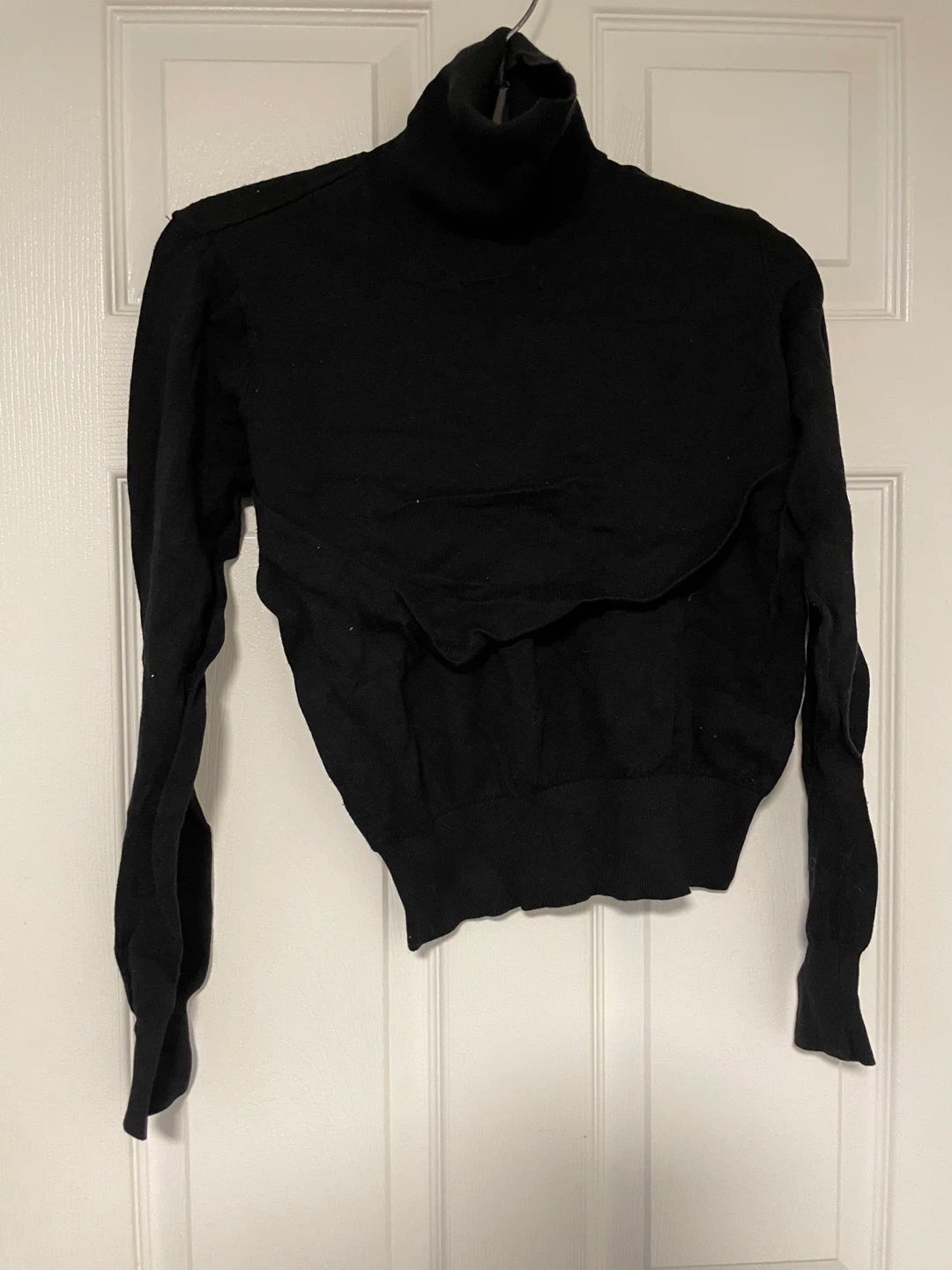 H & M Women’s All Black Turtle Neck Long Sleeve