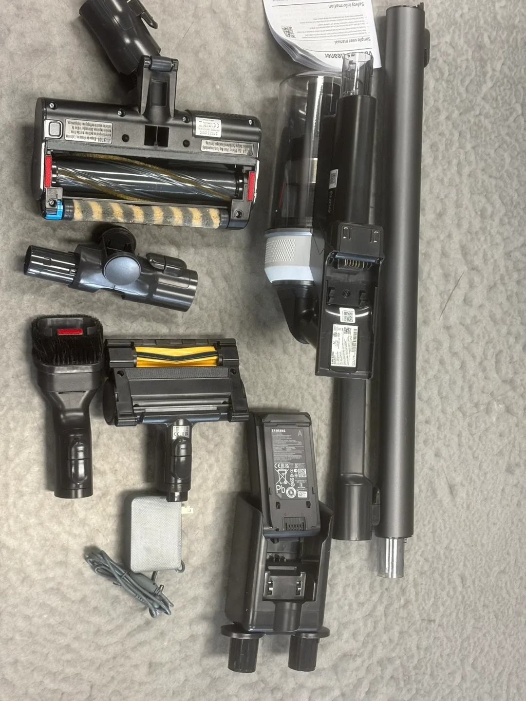 Samsung Cordless Stick Vacuum w/ Jet Dual Brush image indicator(2)