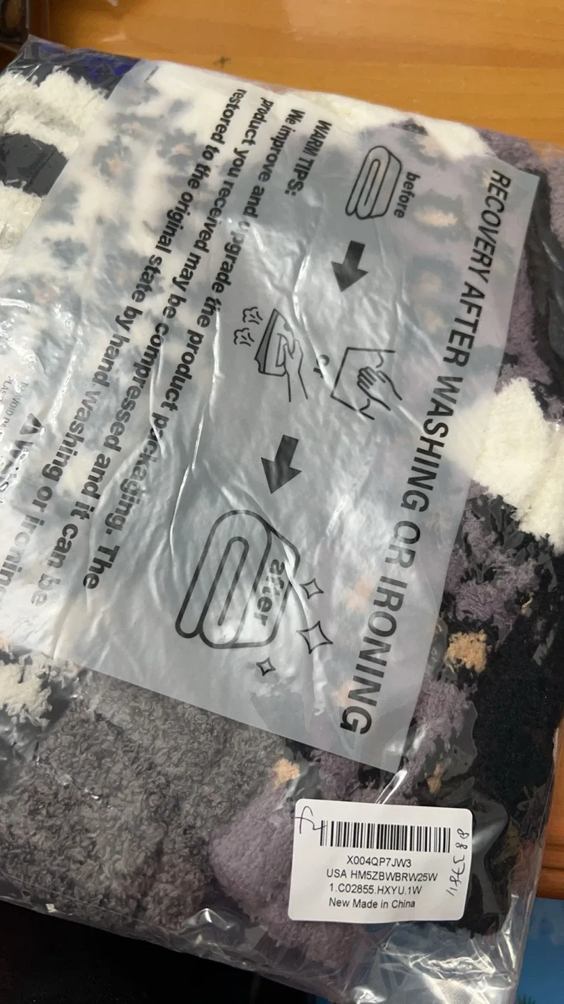 Fuzzy Socks - Women's, Assorted Colors & Patterns image indicator(7)