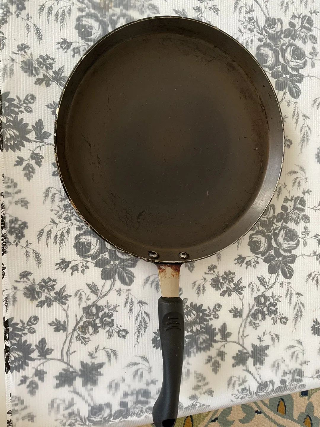 Used Crepe Pan thumbnail