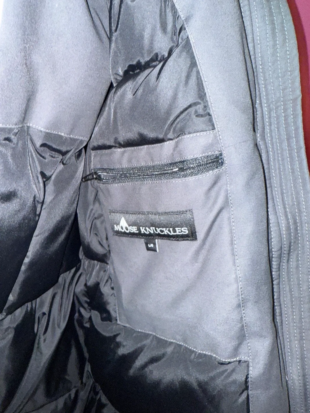 Moose Knuckles women’s Parka - Size L image indicator(3)