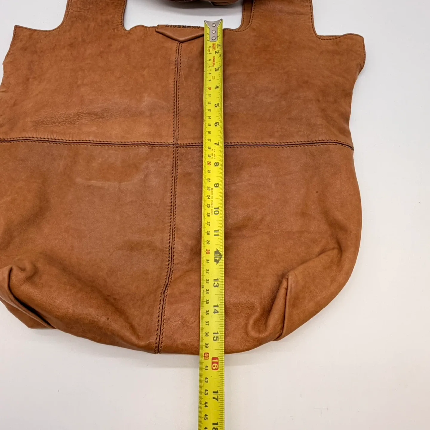 Givenchy Leather Tote Bag image indicator(9)